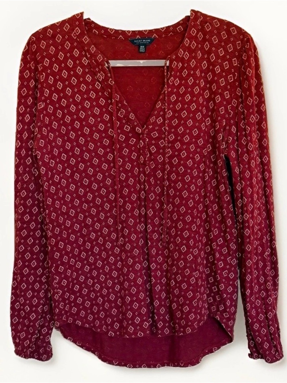 Lucky Brand v-neck diamond patterned top size medium